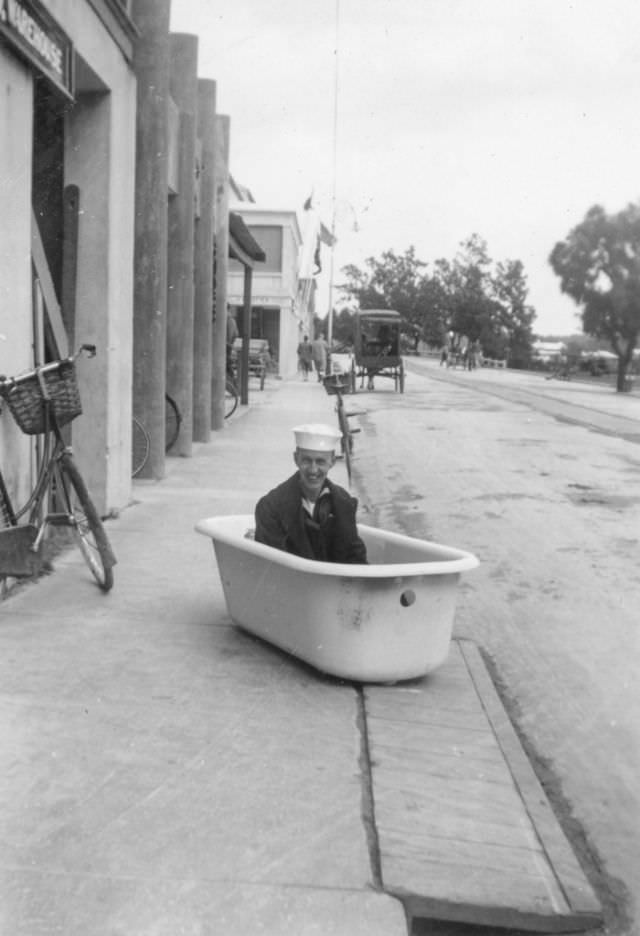 Fascinating Historical photos of Bermuda in the 1940s