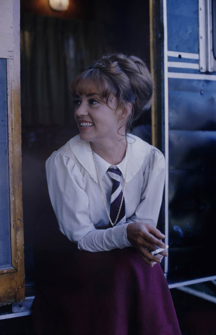 Beautiful Photos of Brigitte Bardot and Jeanne Moreau from the set of ‘Viva Maria! (1965)