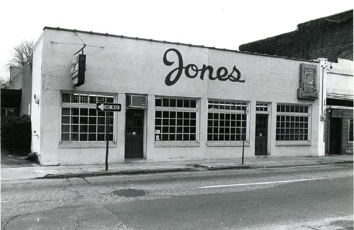 135 Market Street (Jones Dry Cleaners), 1970s
