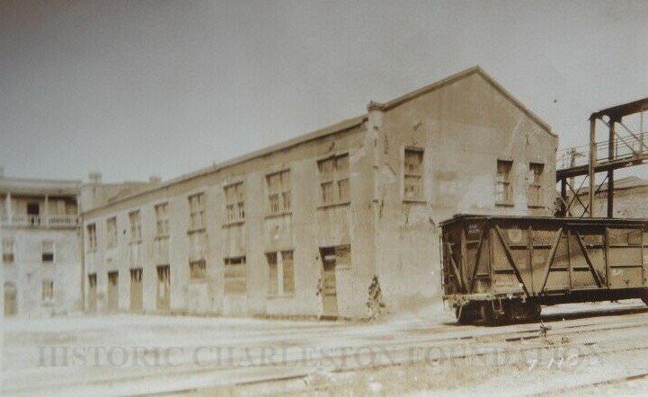 1-11 Vendue Range / North Atlantic Wharf Building / Union Pier, 1924-1925