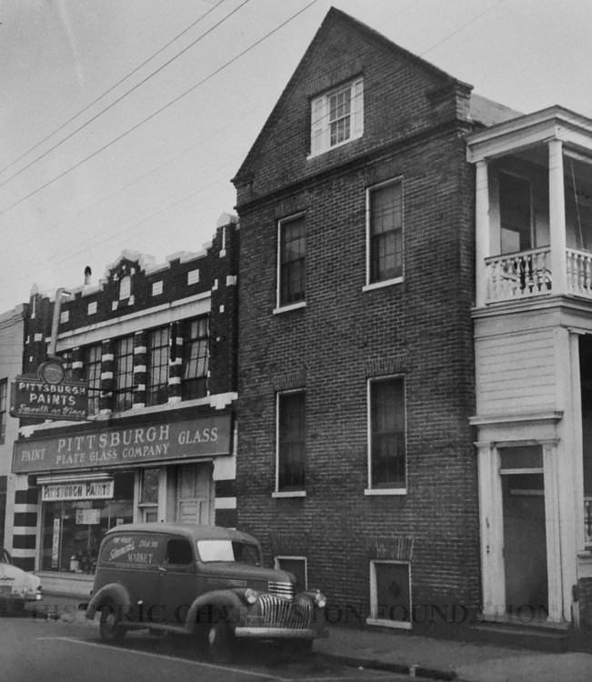 51 Wentworth Street / 53 Wentworth Street, 1950s