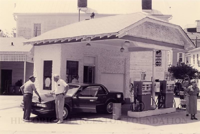71 King Street (Fort Sumter Filling Station), 1994