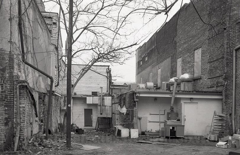 87 Hasell Street Side (East) Elevation / 85 Hasell Street, Side (West) Elevation,1970s