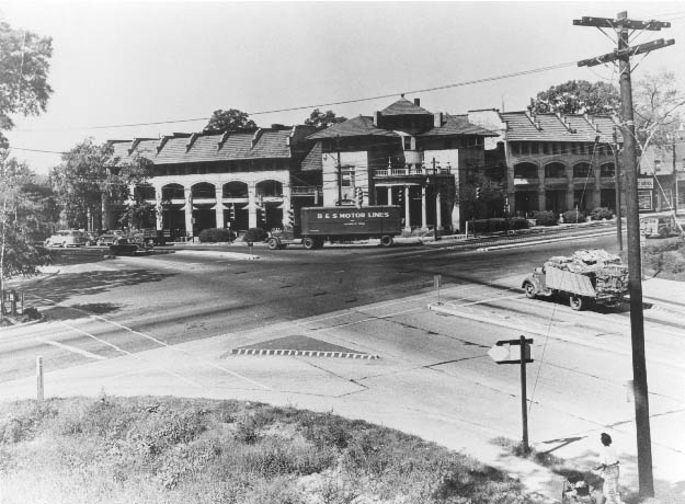 Dowd Flats on Morehead Street, 1950