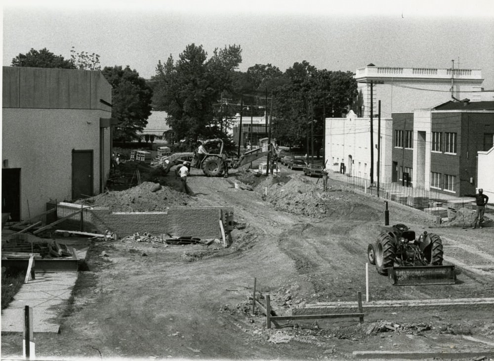 The Library (LRC) extension construction, 1982