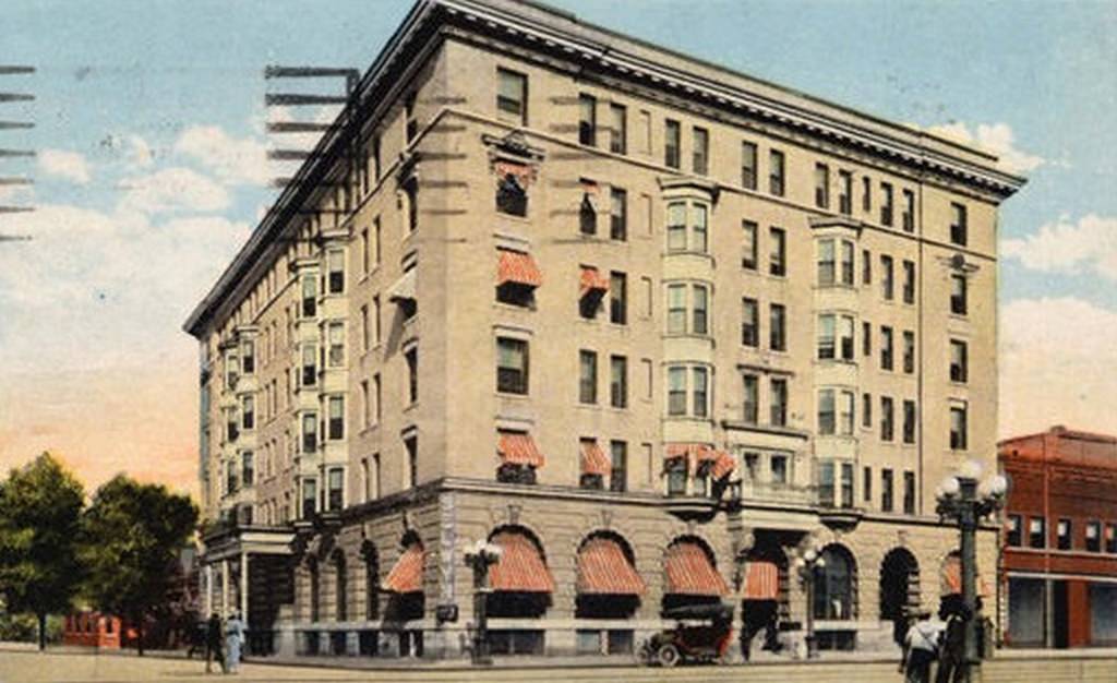 Selwyn Hotel, 1918