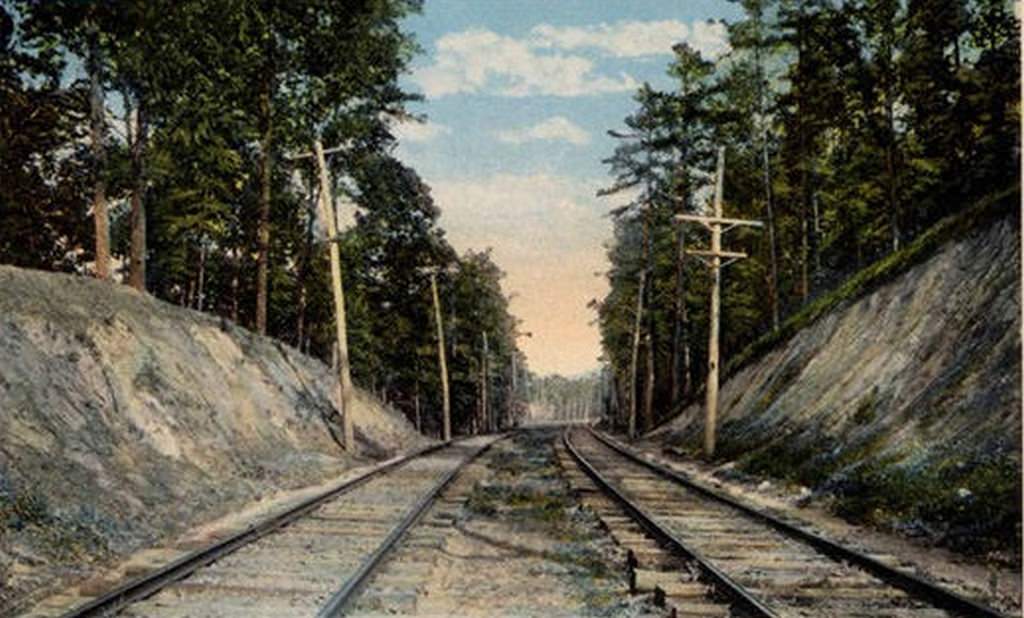 Trolley lines to Lakewood Park, 1910