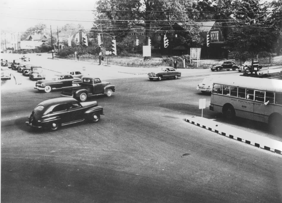 Intersection of East Morehead Street & Independence Boulevard, 1950