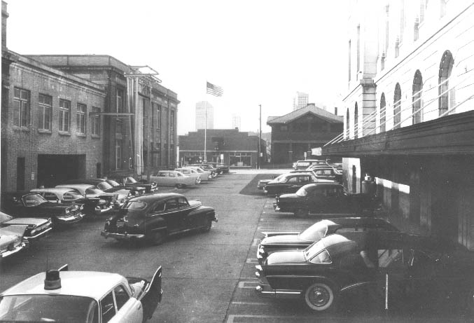 A parking lot behind the Charlotte City Hall, 1950