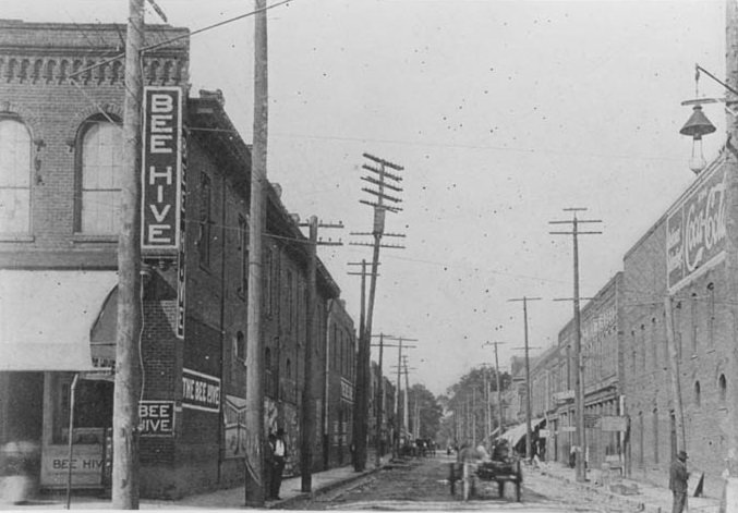 College Street, 1904