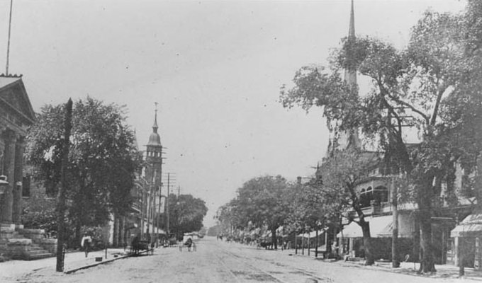 North Tryon Street, 1904