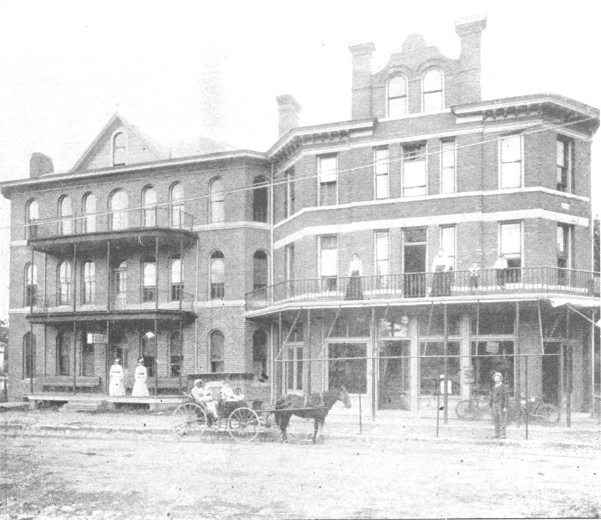 The Queen City Hotel was located on the northeast corner of College and Fifth Streets, 1904