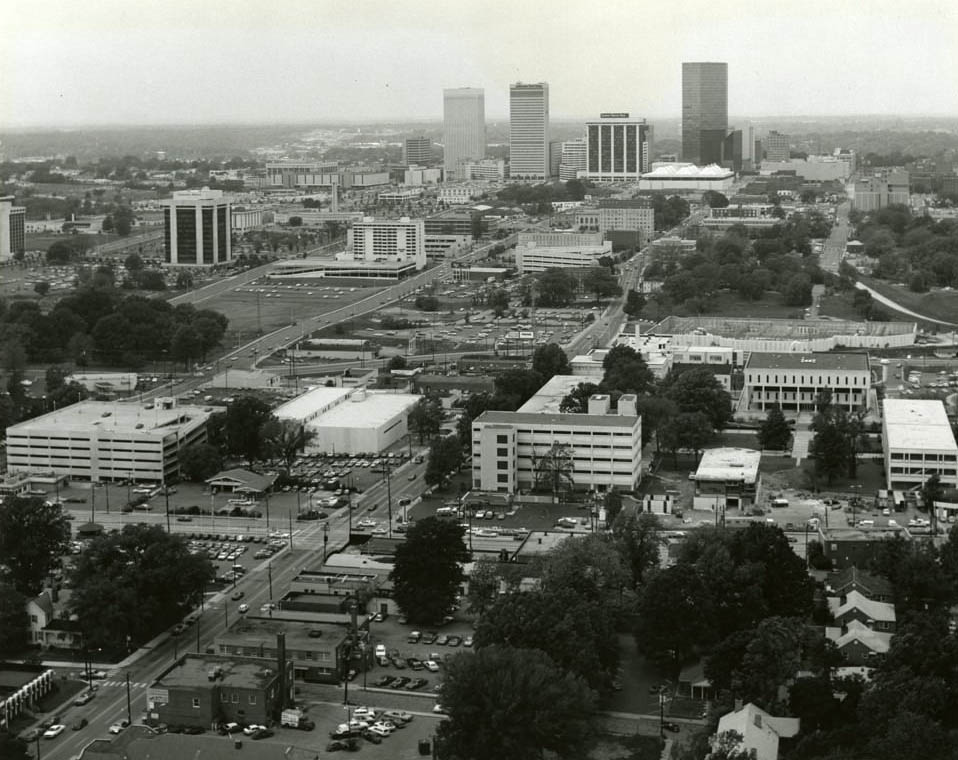 Aerial view of Central Piedmont Community College, and construction of Citizens Center, 1980s