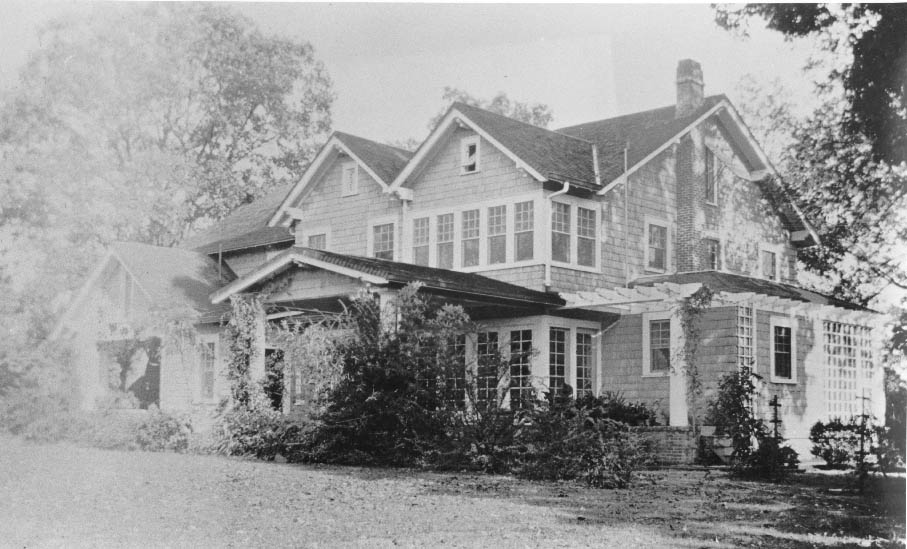 Unknown Residence in Myers Park, 1916