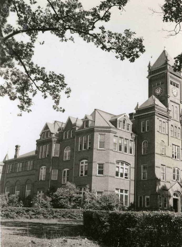 Biddle Hall, 1938