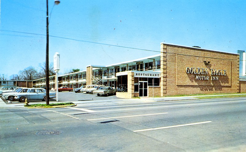 Golden Eagle Motor Inn, 1966