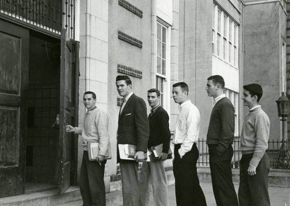 Students entering into the Central high (Garinger) building, 1970s