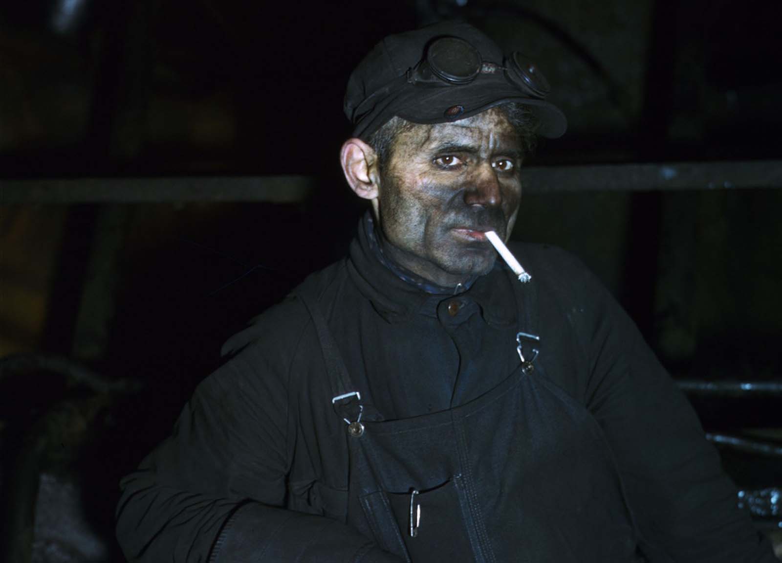 William London has been a railroad worker for 25 years, now working at the roundhouse at the Proviso yard. Photographed in December 1942.