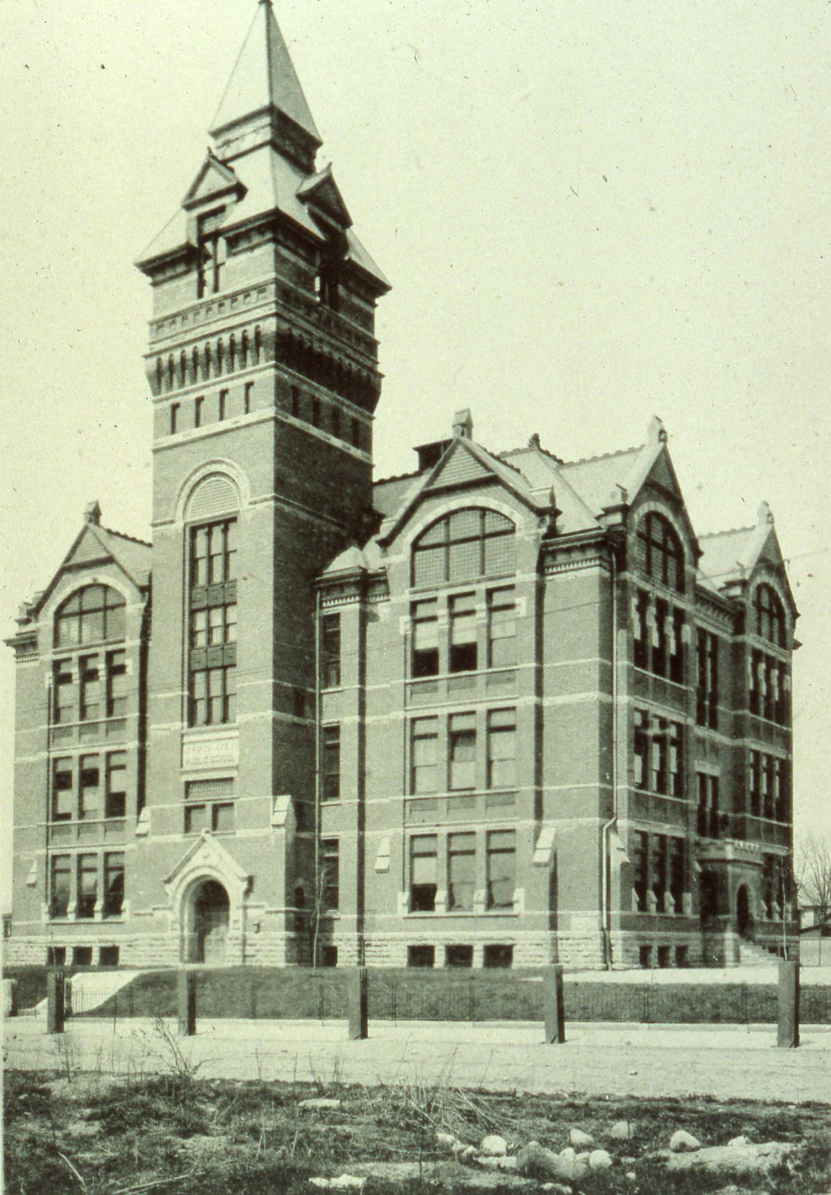 Fifth Avenue Elementary School, 1882