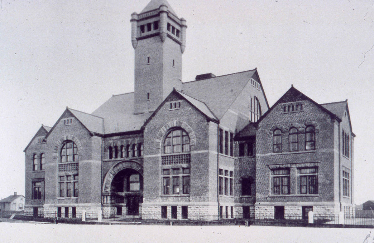 Twenty Third Street Elementary, 1889