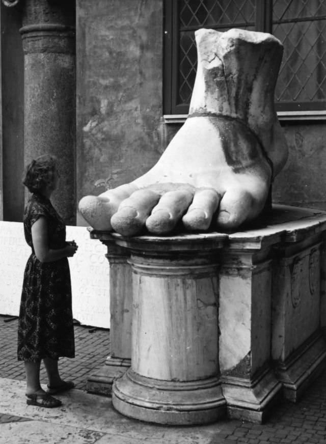 Fragment of the colossal statue of Constantine the Great, Palazzo dei Conservatori, Rome