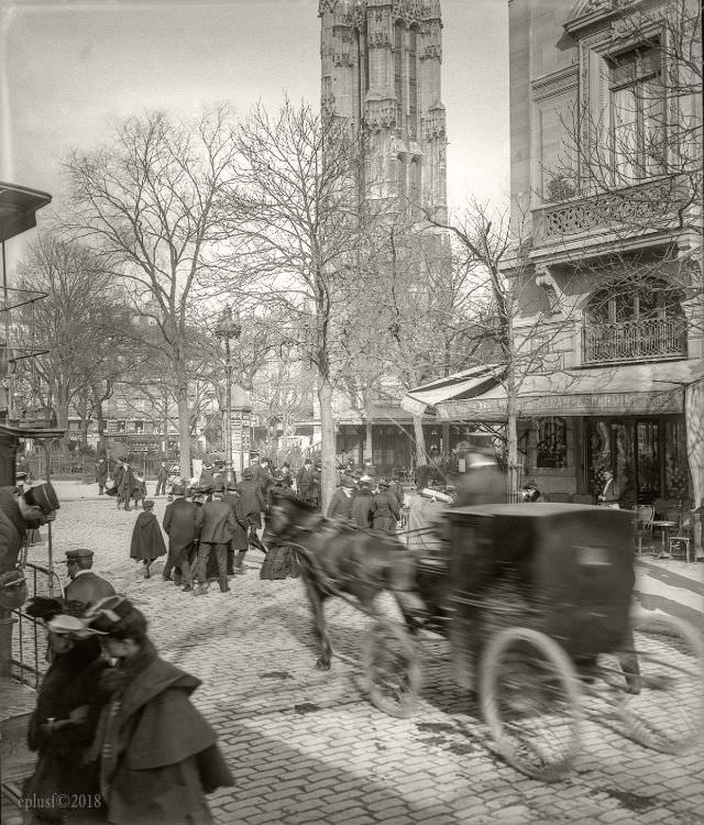 Tour St Jacques, Paris, 1900