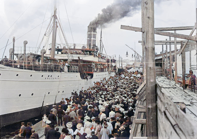 Steam ship “Arcturus” departure from the South Harbor in Helsinki