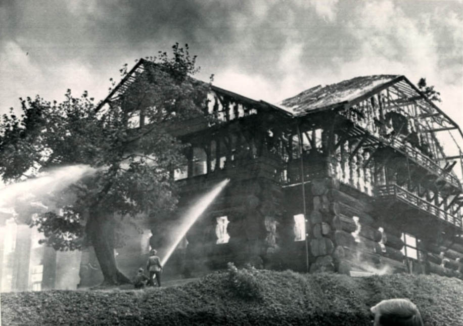 World's Largest Log Cabin: The Lost Historic Forestry Building of Portland, Oregon that Completely Burnt Down in 1964