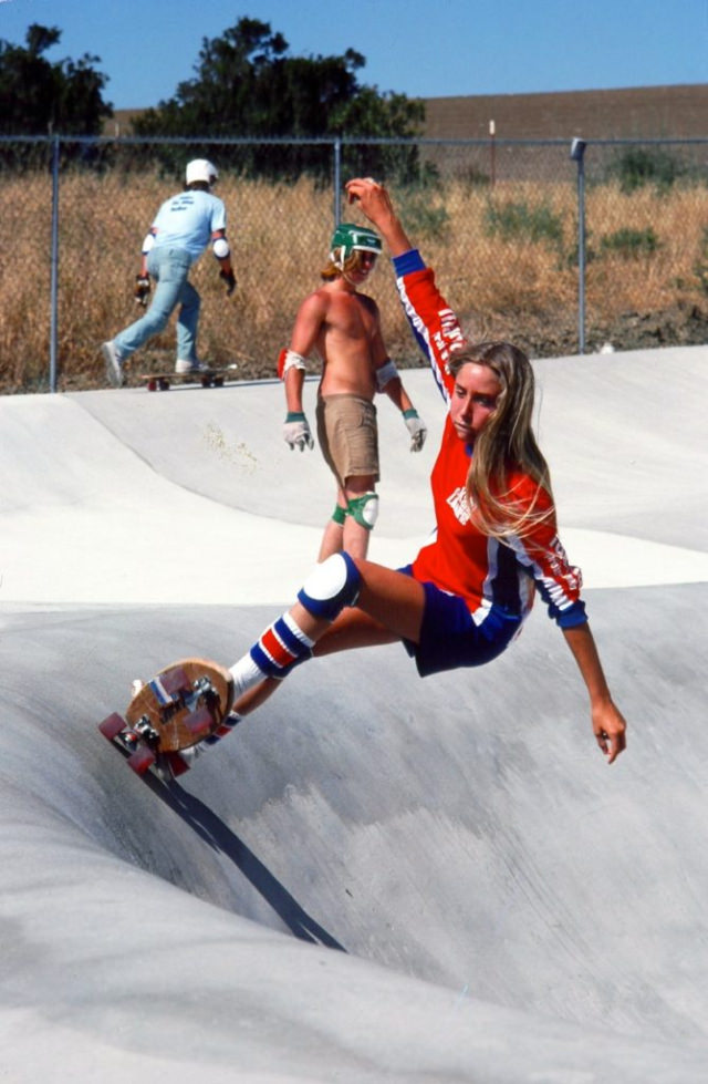 Laura Thornhill Caswell: Life Story and Photos of the Legendary Female Skateboarder