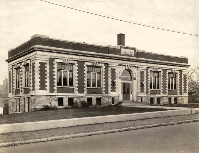 The Negro Branch of the Carnegie Library, 1916