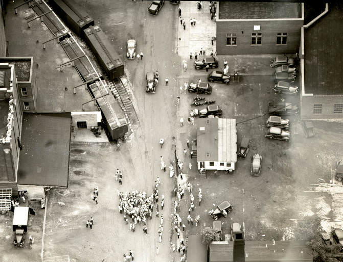 Aerial view of the strike at Neuhoff Packing Plant, 1937