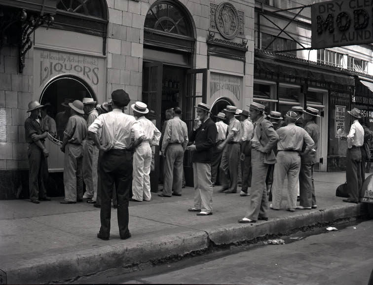 First day of legal liquor sales in Davidson County, 1939