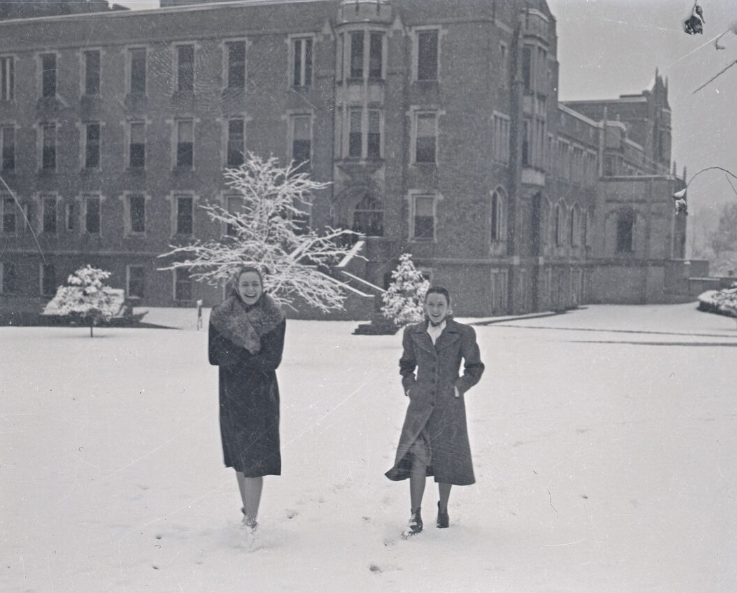 Snow scenes around Nashville, Tennessee, 1938