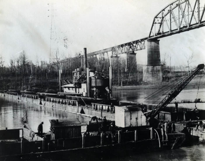 City of Nashville Water Works construction of waterline, Nashville, 1938