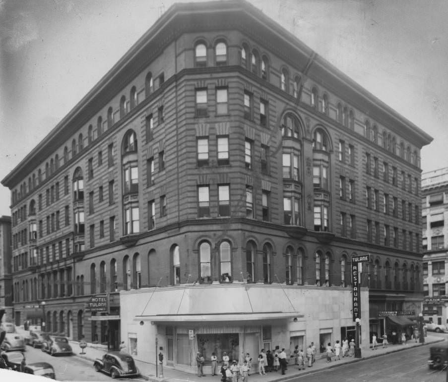 Tulane Hotel, 1933