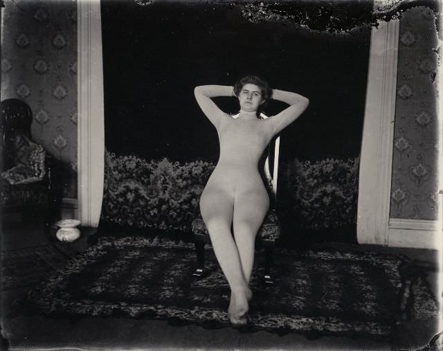 Rare Historic Photos of Prostitutes from the Red-Light District of Storyville, New Orleans in 1912