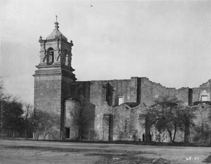 South elevation of the church, Mission San Jose y San Miguel de Aguayo, San Antonio, 1927