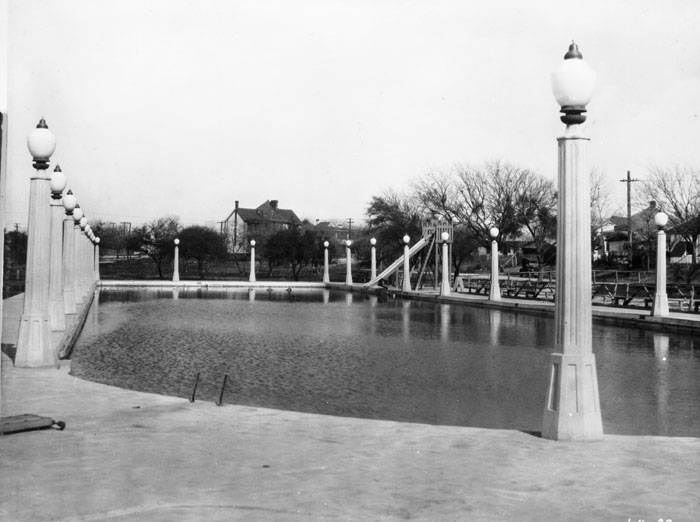 Woodlawn Lake Swimming Pool, San Antonio, 1927