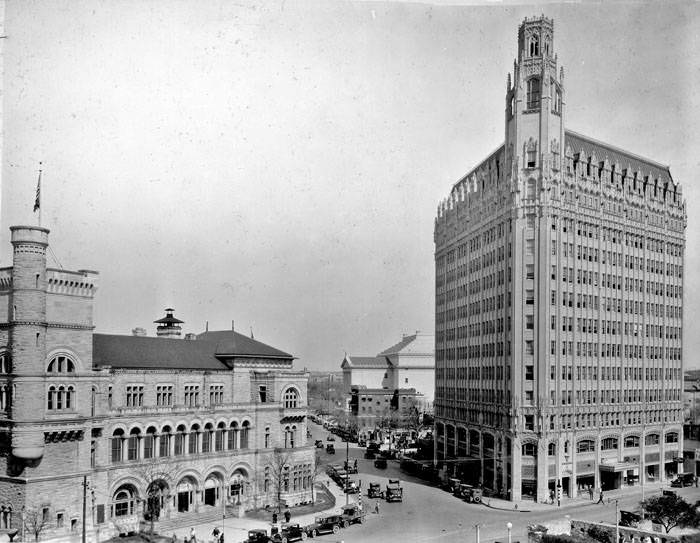Northeast corner of Alamo Plaza, San Antonio, 1927