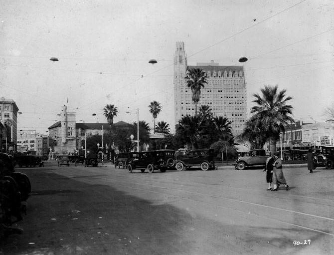 Alamo Plaza, San Antonio, 1927