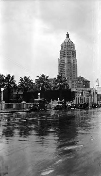 Smith-Young Tower from Market Street Bridge, San Antonio, 192