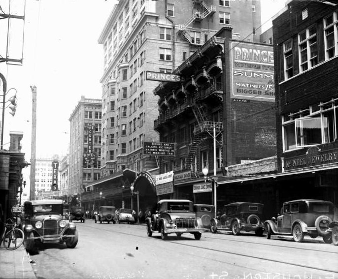 Looking west on Houston Street, 1929.