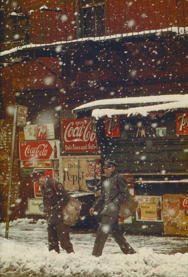 Postmen, 1952