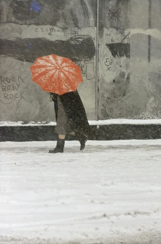 Red Umbrella, 1958