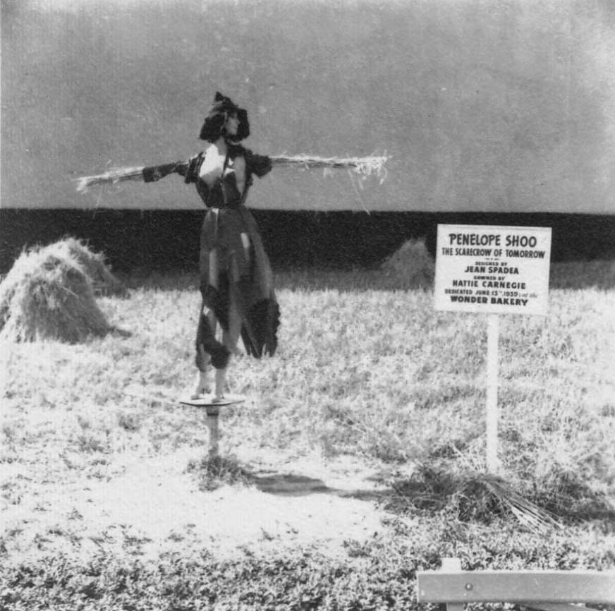 What Scarecrows looked like in the Past Through these Historical Photos