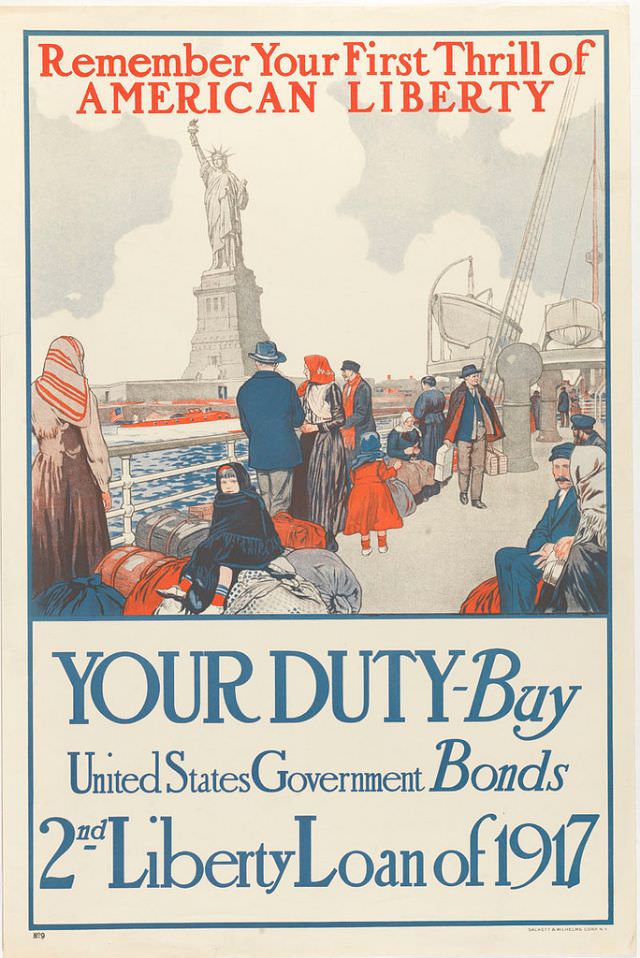 The Statue of Liberty and a ship pulling into New York Harbor to appeal to immigrants and urge them to buy Liberty Loans