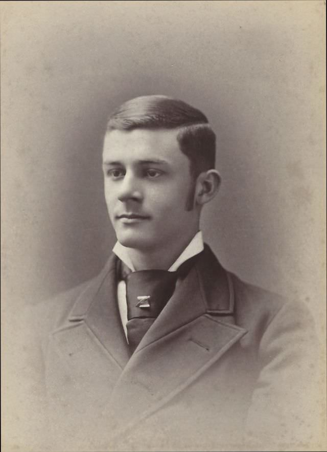 Granville Moss White (1855-1931), Yale Law School, 1877