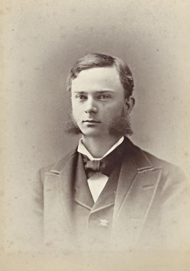 Hamilton Mercer Wright (1852-1933), Yale Law School, 1877