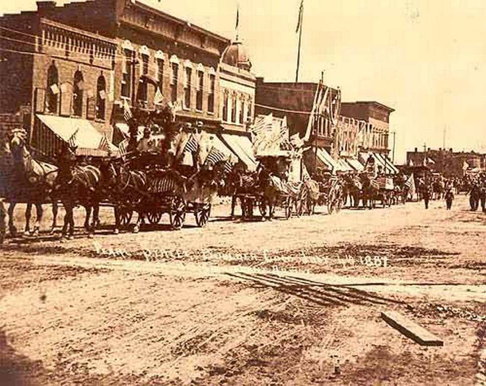 1200 block of Pearl Street, Boulder, July 4, 1884