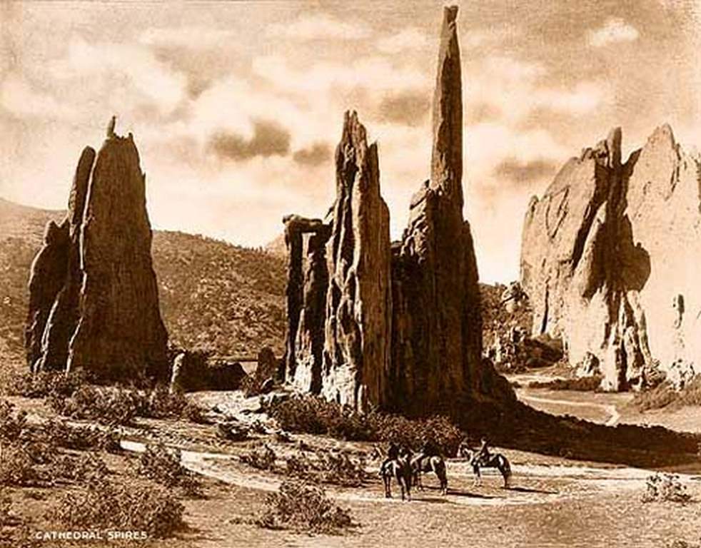 Cathedral Spires – Garden of the Gods, 1885